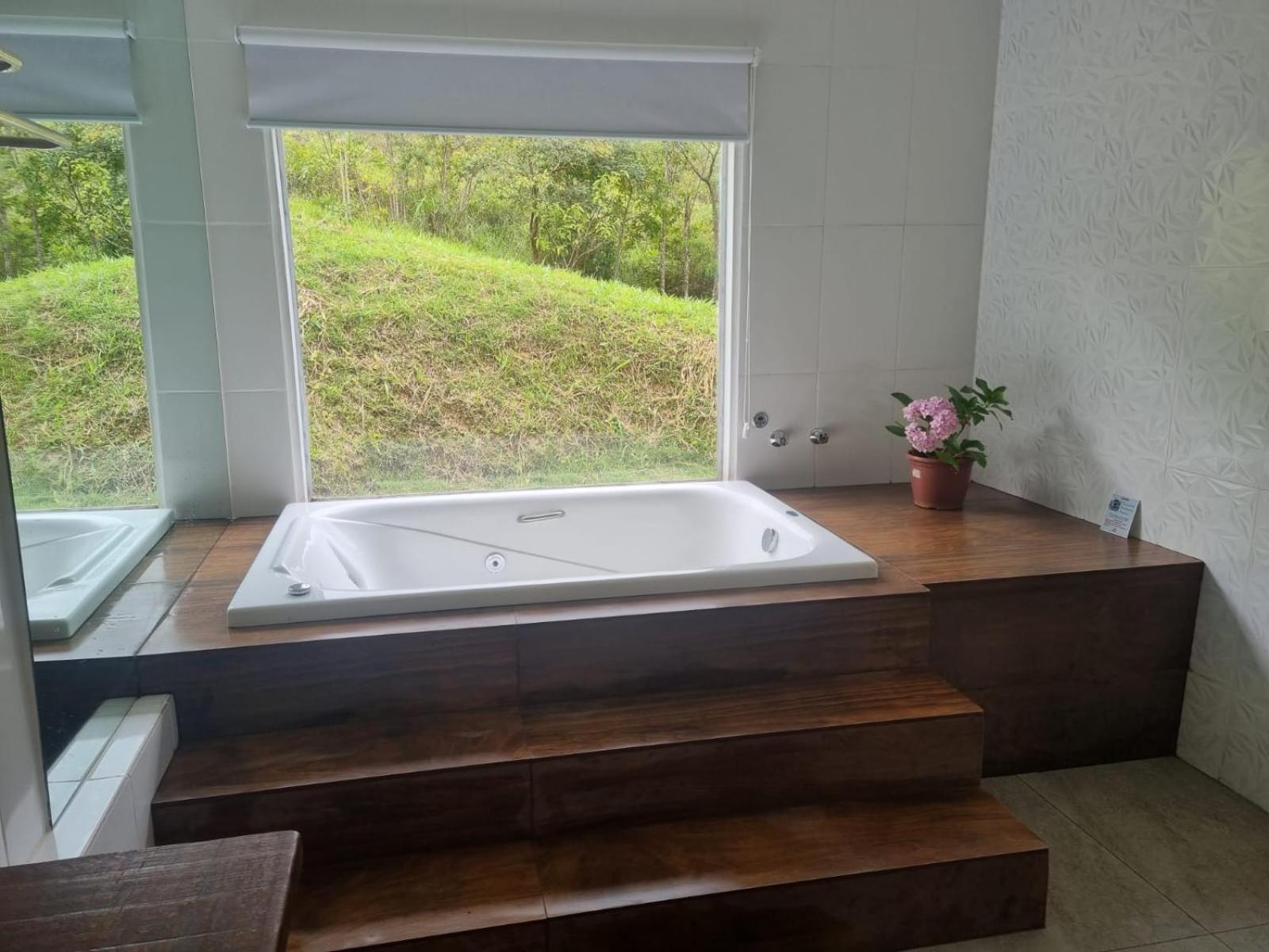 Vila Sitio Azeite Com Pimenta Itabirito Exteriér fotografie